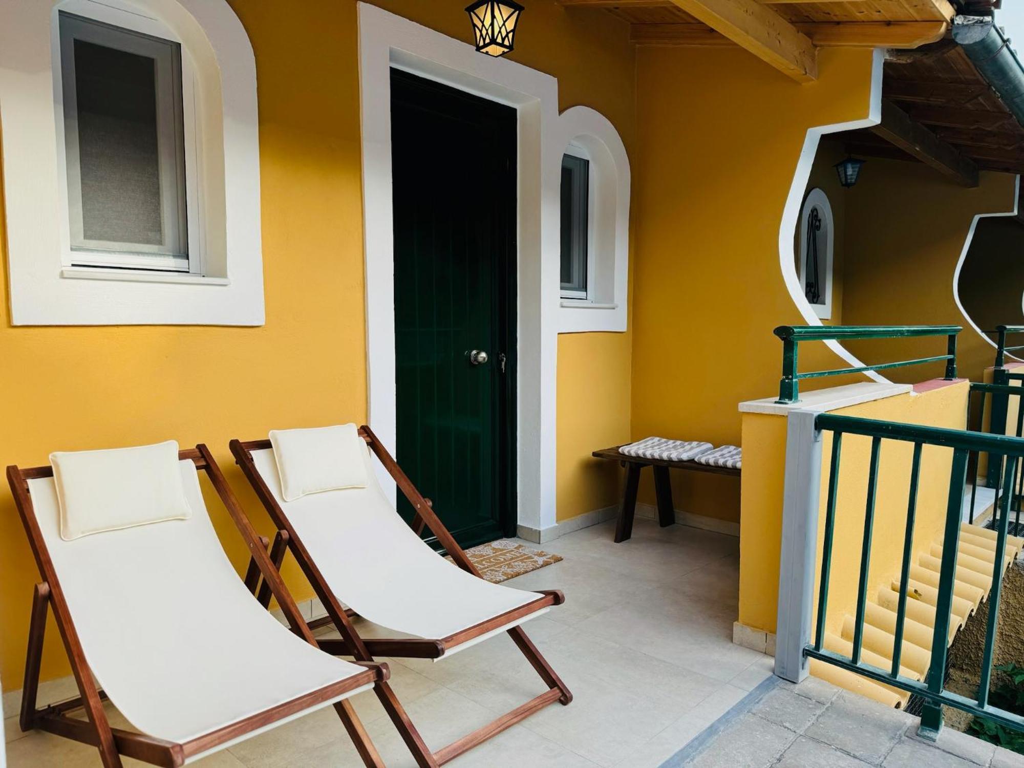Afrodite'S Loft & Studios Paleokastritsa Ngoại thất bức ảnh
